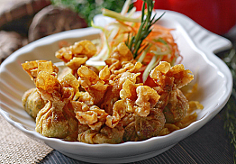wonton au fromage frit